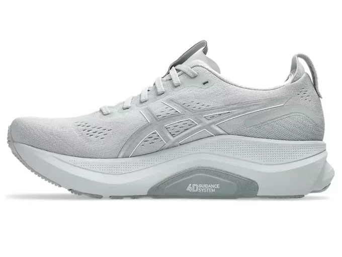 GEL-KAYANO 32 BRED
