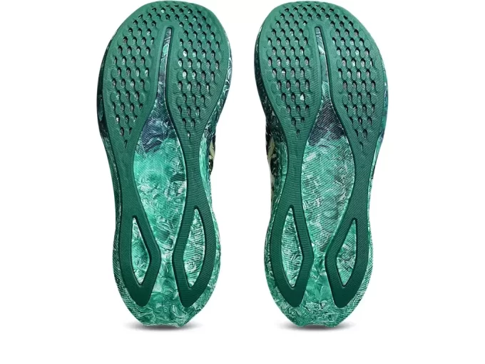 NOOSA TRI 16