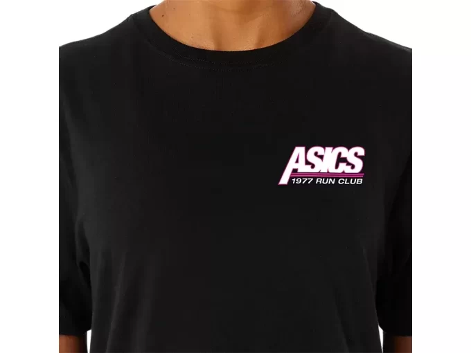 UNISEX ASICS SMSB 1977 RUN CLUB KORTARMET T-SKJORTE